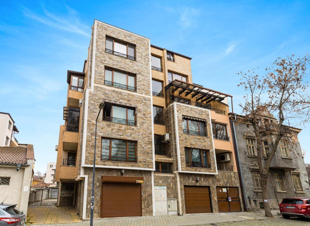 The Walnut 2Bd Apartment Płowdiw Zewnętrze zdjęcie
