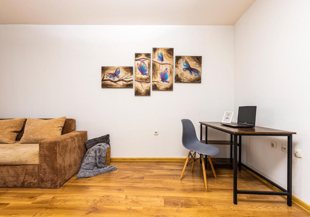 The Walnut 2Bd Apartment Płowdiw Zewnętrze zdjęcie